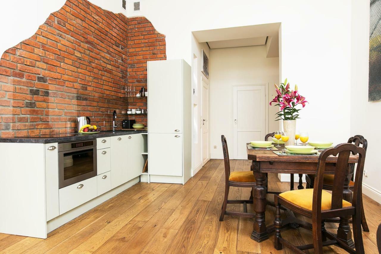 Apartment Old Town Brigue By Otium