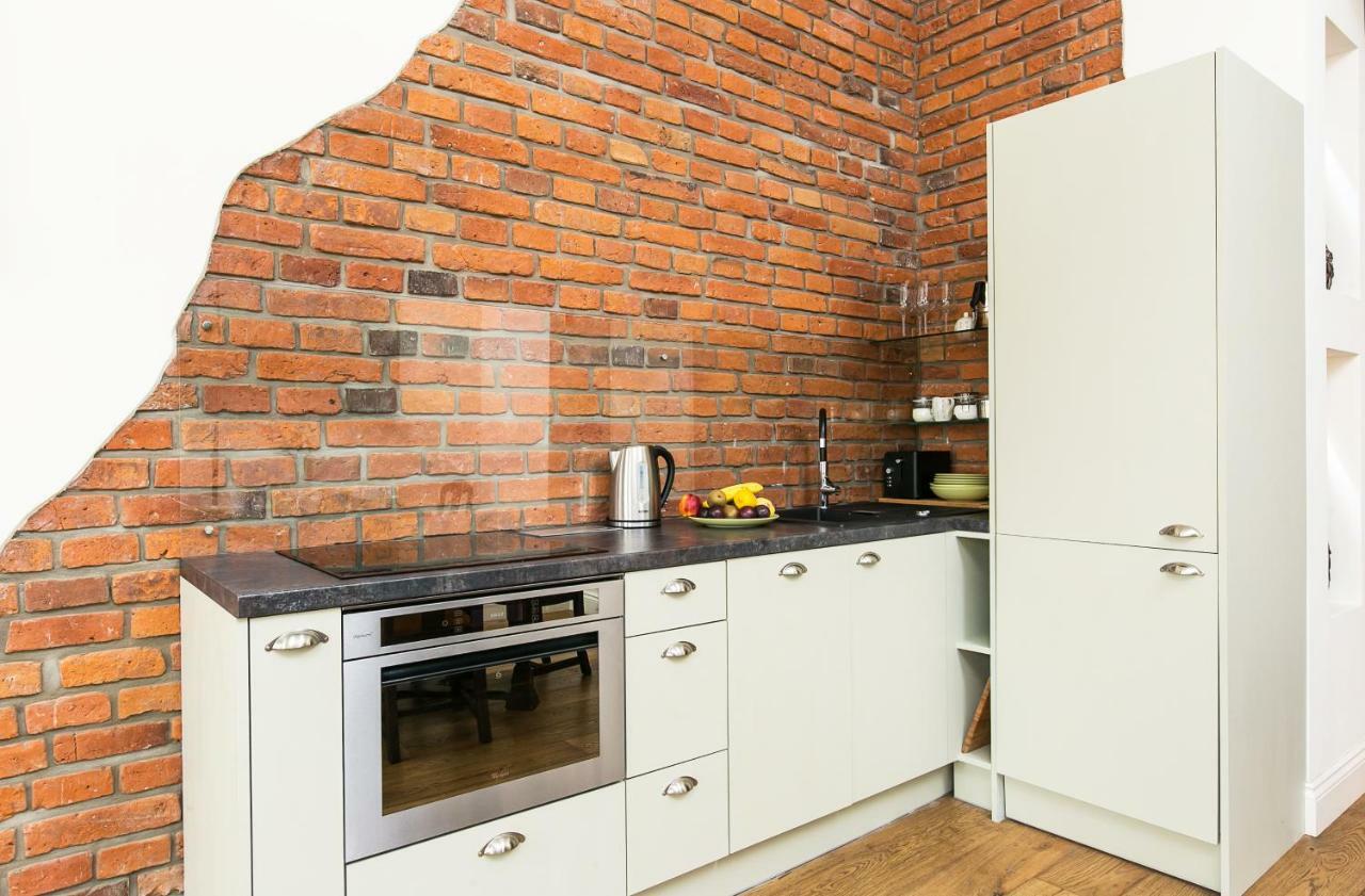 Old Town Brigue By Otium Apartment *